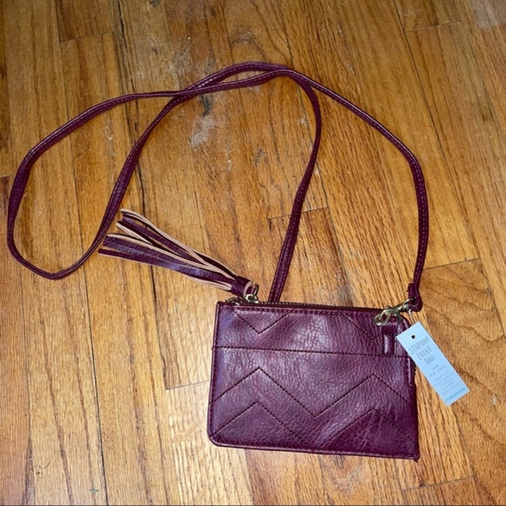 Maurices stadium crossbody bag - Picture 2 of 6